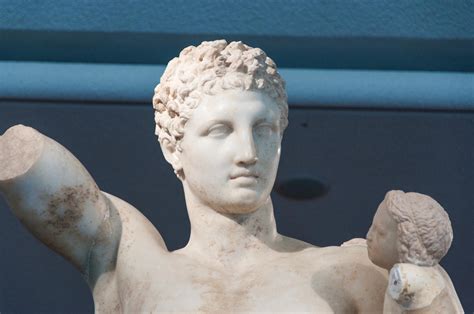 Hermes of praxiteles facts